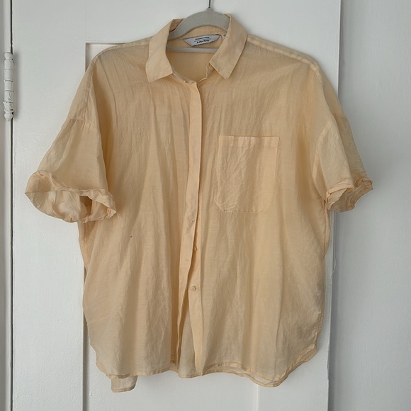 button down - Picture 2 of 3